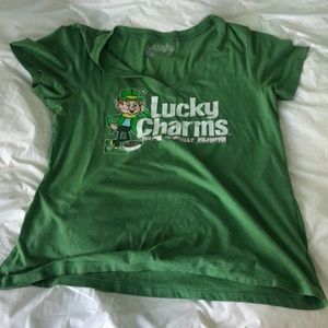 Lucky charms top